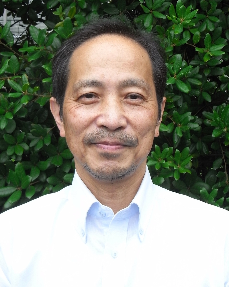 Akira Fujimaki headshot image